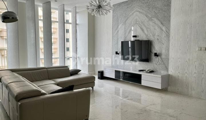 Disewa Apartemen Botanica Furnished 3Br Uk 225M2 At Jakarta Selatan