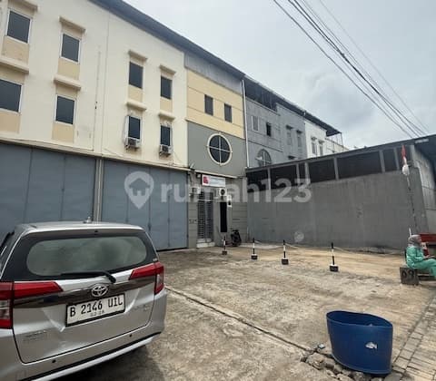 Warehouse for Rent PIK 300M Size 10x30 in North Jakarta
