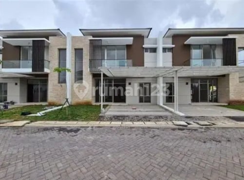 DIJUAL RUMAH PIK 2 uk 10x15 Boulevard Pantai Indah kapuk 2 , tanggerang