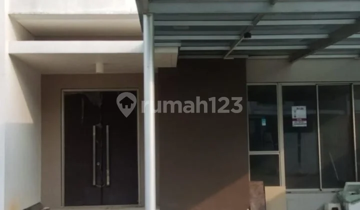 For Rent: PIK Golf Island House, 160m² in North Jakarta For Rent: PIK Golf Island House, 160m² in North Jakarta