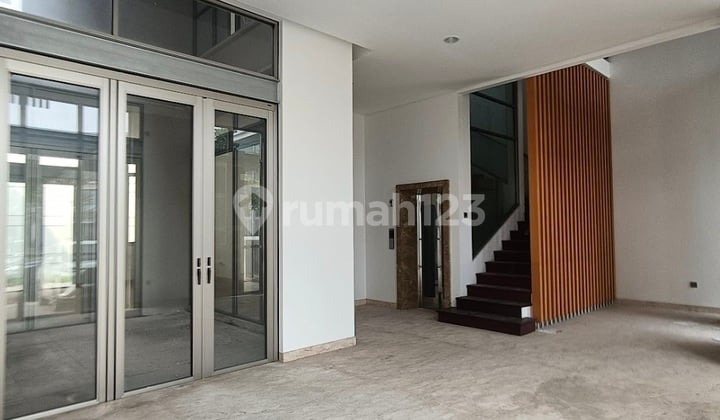 For Rent House Golf Island PIK Size 10X25 M² In North Jakarta