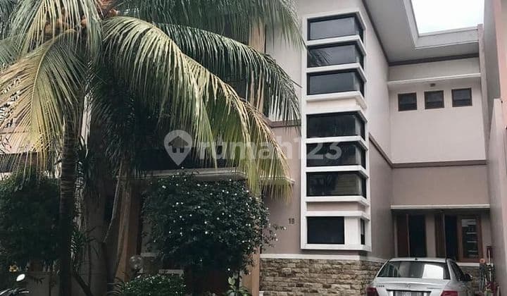 Dijual Rumah 2 Lantai di Kebagusan Jakarta Selatan