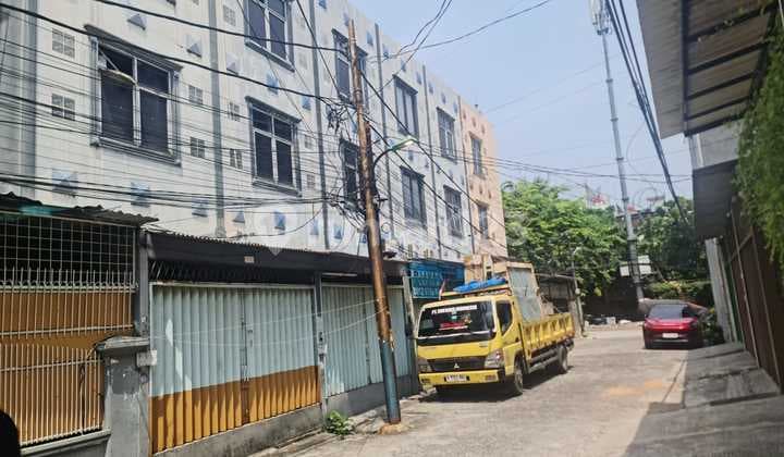 Dijual/Disewakan Ruko Gandeng 5 Jelambar Jakarta Barat ( Boleh Satuan Jual/ Sewa )