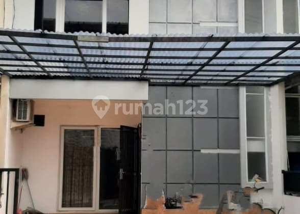 For Quick Sale: Neat and Furnished 6x12.5 House in Golden Palm, Pegadungan, West Jakarta.