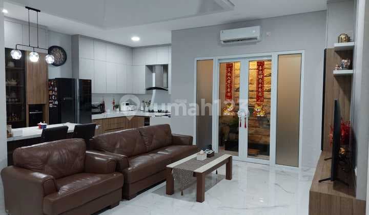 QUICK SALE, FULLY FURNISHED HOUSE IN TAMAN PALEM LESTARI, WEST JAKARTA