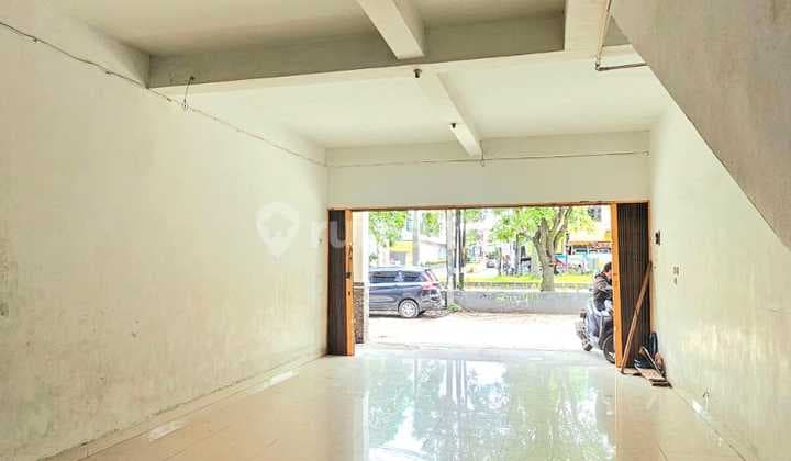 Ruko 2 Lantai Bagus Cocok untuk usaha,kantor di TKI 2