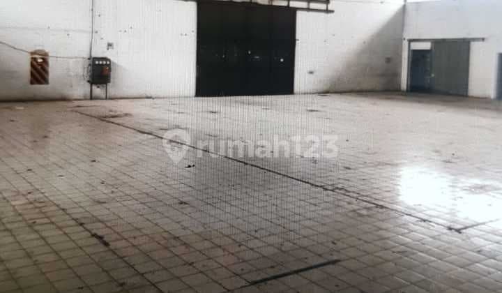 Gudang/Pabrik Siap Pakai dekat Tol Kopo di Cibolerang