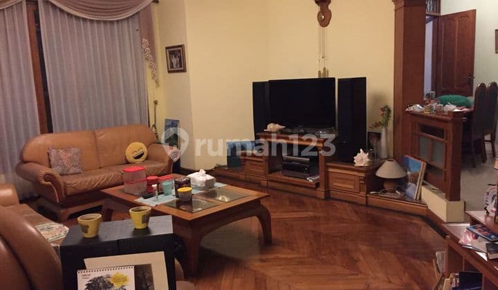 Rumah Nyaman Siap Huni Semi Furnished Bandung Utara