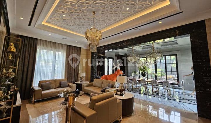 Dijual Rumah Sultan Terletak di Cilandak Dekat Dg Mall dlm Komplek