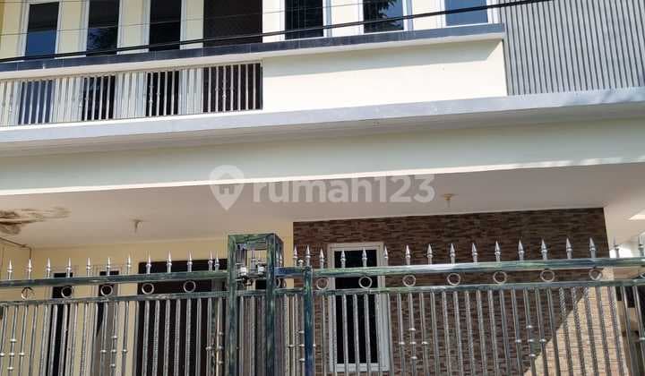 Dijual Rumah Huk Bcs Siap Pakai Rapih , Kelapa Gading