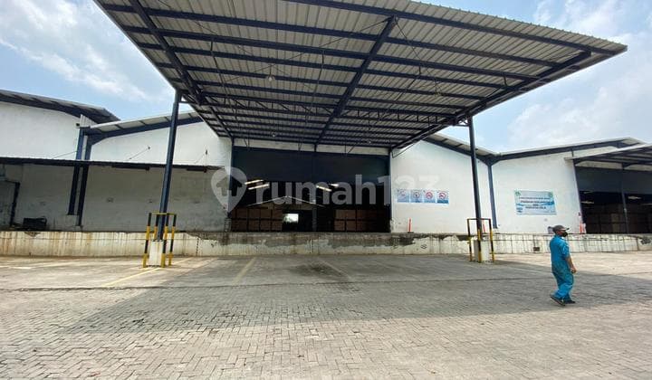 Gudang Pabrik Dan Ruang Kantor Gunung Putri Bogor