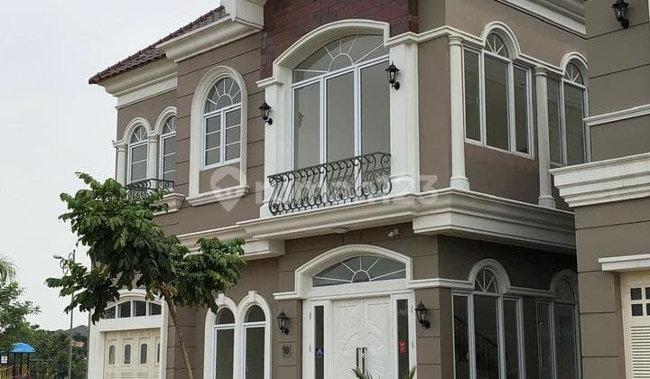 Dijual Cluster Menteng Village, Siap Huni, Dekat Pusat Kuliner