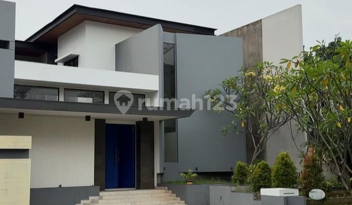 rumah di kawasan premium, siap huni, ada kolam renang pribadi @Gading Serpong