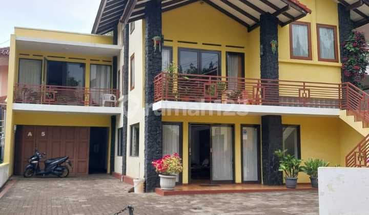 Villa Istana Bunga Siap Huni View Gunung Di Bandung