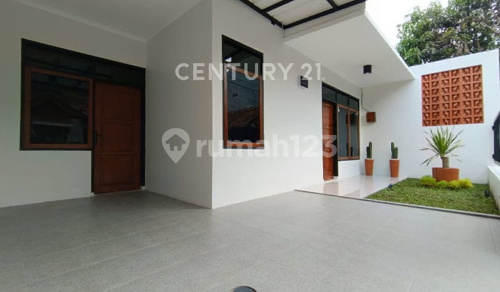 Rumah Minimalis Siap.huni Komplek Santosa Asih Soeta