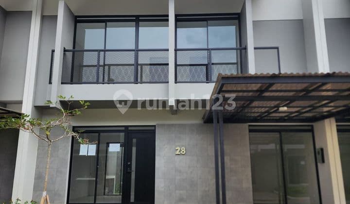 Rumah baru Tatar Tarubawana Kota Baru Parahyangan Bandung