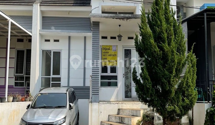 Rumah Cantik Siap Huni Dalam Kompek di Cibinong