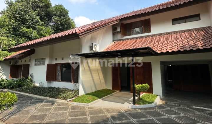 Rumah Siap Huni Di Kebayoran Baru