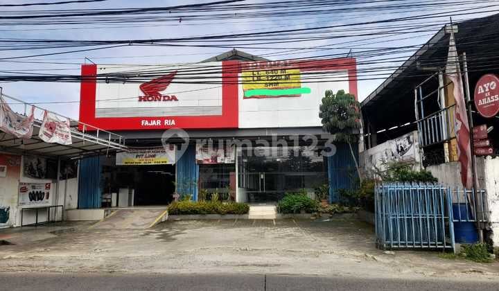 Ex Showroom Motor Siap Huni di Cimanggis Depok
