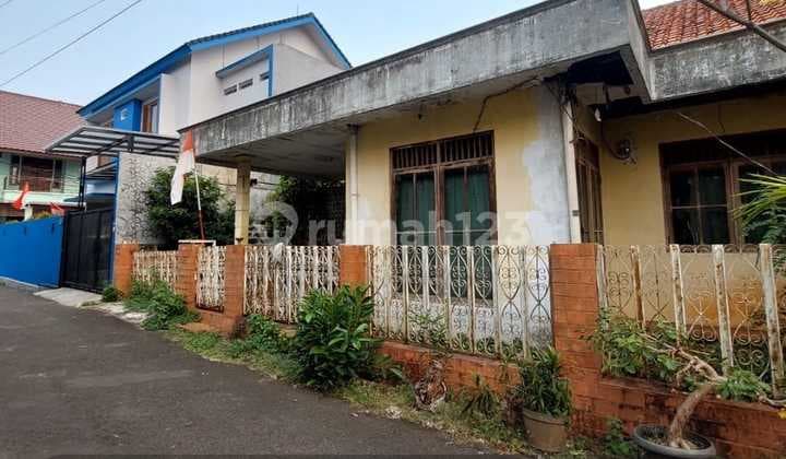 Rumah Tua Hitung Tanah Area Cipete Jakarta Selatan