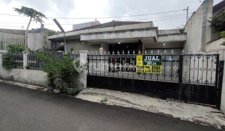 Rumah tengah kota jalan kembar