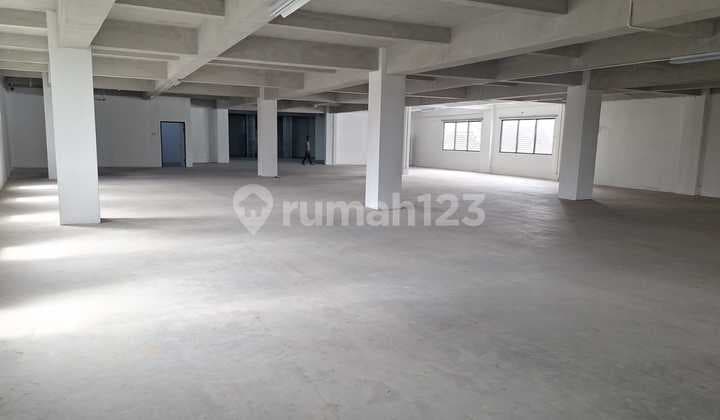 Disewakan Gudang Lantai 2 Ada Lift Barang di Moh Toha Bandung