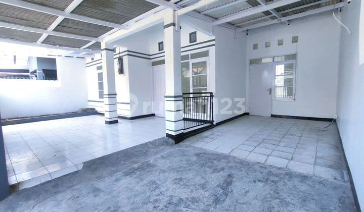 Rumah Bagus Siap Huni Di Taman Kopo Indah Iii