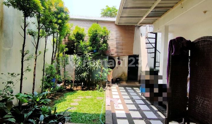 Rumah Minimalis Tengah Kota Di Jalan Kembar Siap Huni