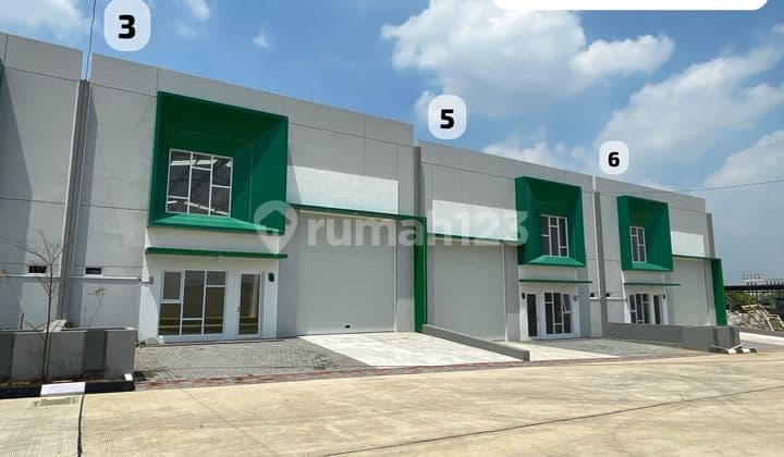 Gudang Rasa Villa Di Komplek Pergudangan Modern Siap Pakai Di Batujajar