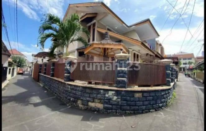 Dijual Rumah Siap HunI Terawat Posisi Hook di Tebet