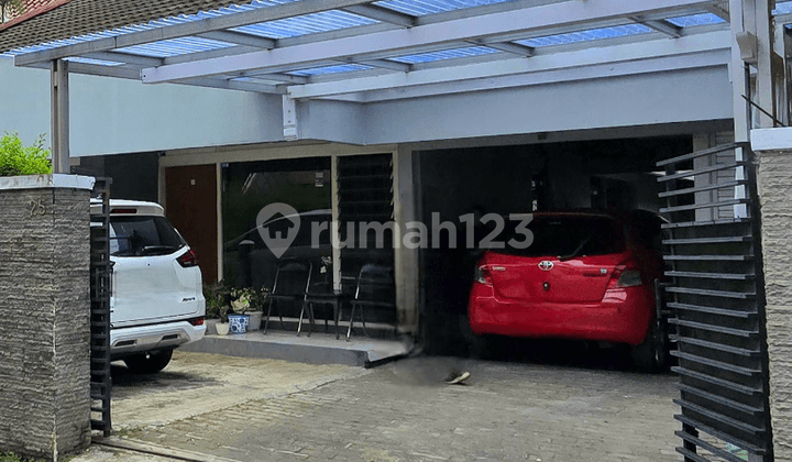 Cheap! Land-Counted House in Gandaria, South Jakarta