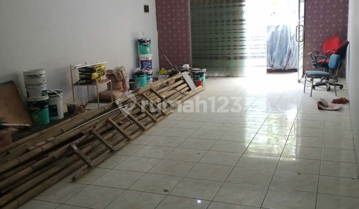 Dijual ruko 3 lantai abdul rahman saleh dengan lokasi strategis