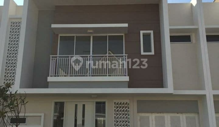 Dijual rumah 2 lantai di cluster summarecon siap huni