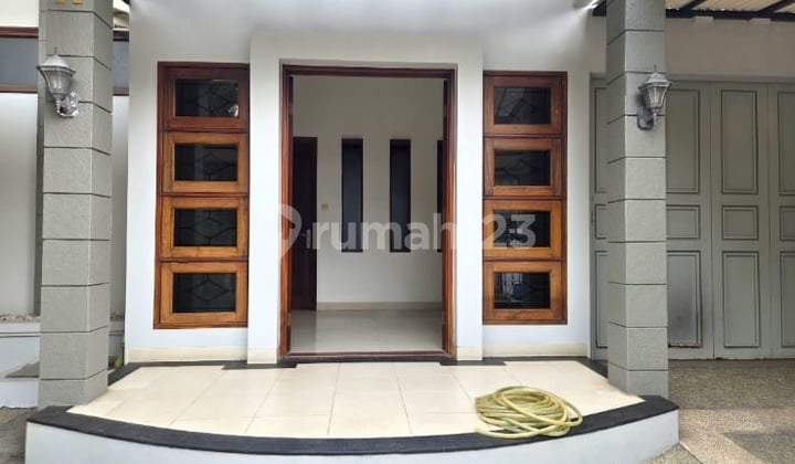 A Safe and Comfortable Home in the City Center Cluster of Bandung