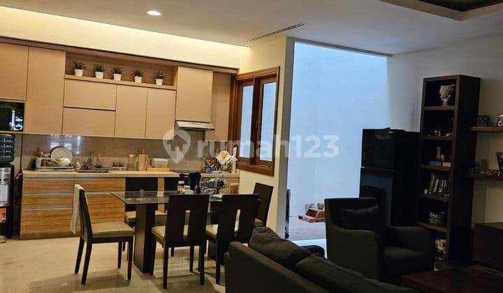 Bale pakuan town house