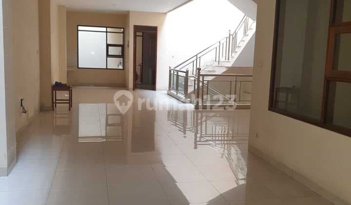 Jual Ruko Bagus Kalipah Apo Astana Anyar 3 Lantai