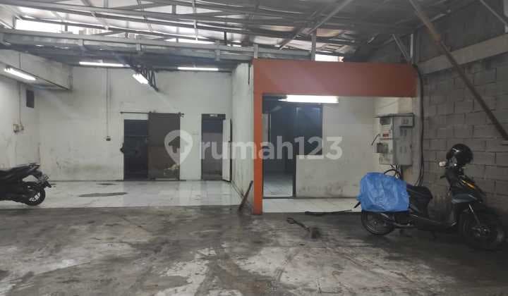 Dijual Gudang Lokasi Strategis di Komplek Sadang, Bandung
