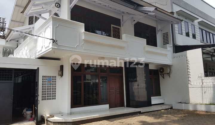 Jual Rumah BagusTengah Kota Jalan Gurame, Bandung