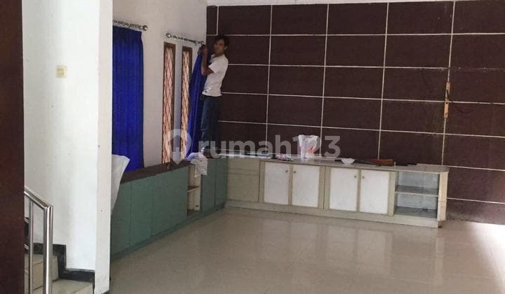 Jual Rumah di Komplek Perumahan Pasadena, Jl. Flamboyan Bandung