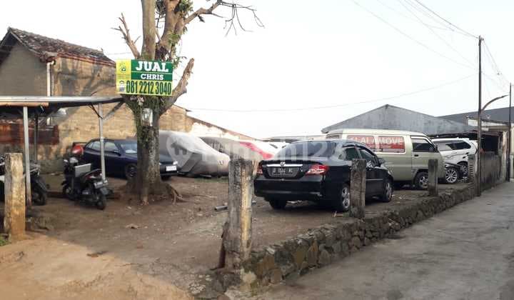 Dijual Tanah Hoek Di Cibogo Tengah Akses Dari Cibogo Atas