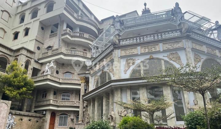 Jual Hotel Aktif Grand Paradise di Jl. Tangkuban Perahu, Panorama Lembang