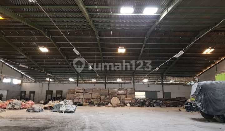 Selling Good Warehouse Downtown Jl. Abdul Rahman Saleh, Bandung