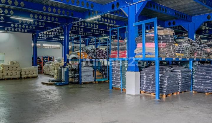 Sell Ready-to-Use Warehouse in City Center, Simpang Industri Street, Bandung
