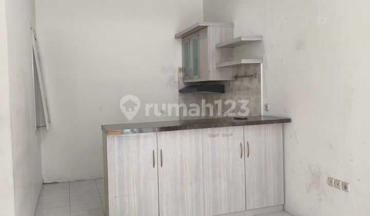 Jual Rumah Komplek Kinagara Regency Ciganitri
