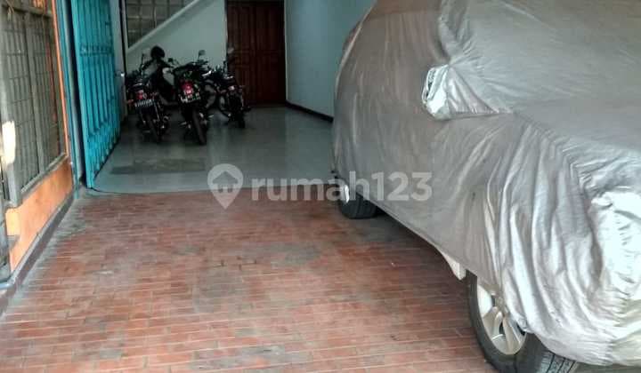 Sewa Gudang Toko Mainroad Holis Area Bisnis