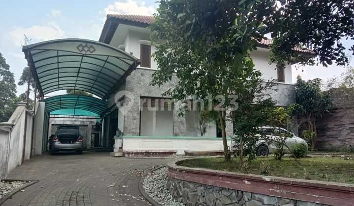 Jual Villa Kolonel Masturi Cisarua Adem Nyaman