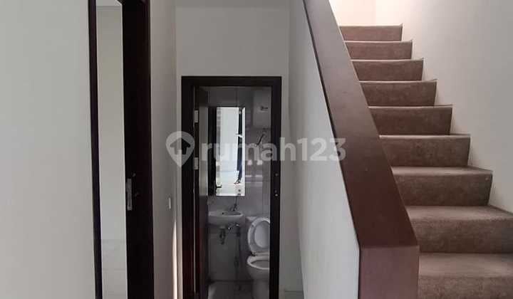 Jual Rumah Hook Siap Huni Tarubhawarna Kota Baru Parahyangan