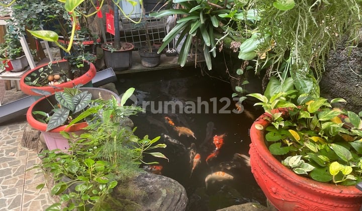 Rumah Graha Raya, Tangerang Selatan