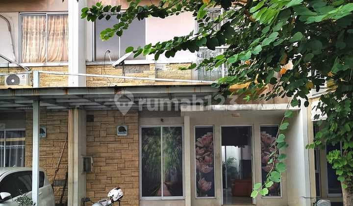 Green Lake City House, West Jakarta