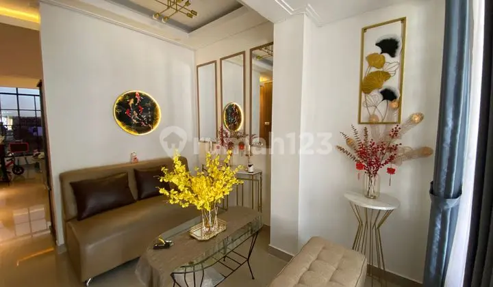 For Sale: House in Taman Singosari Cluster, SHM 6x16m², 3BR, 3 Floors